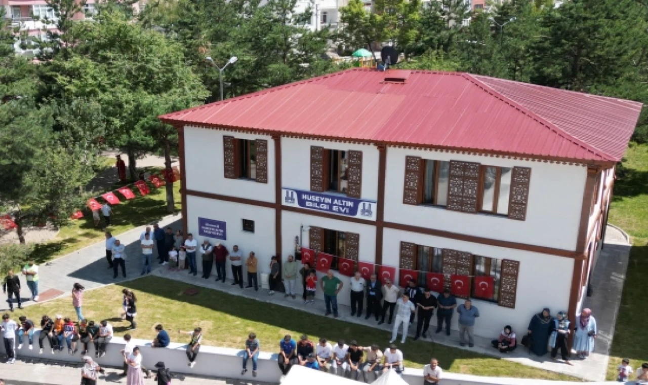 Hüseyin Altın Bilgi Evi törenle açıldı